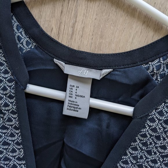 H&M Navy Dress - Picture 3 of 3